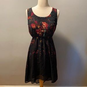🔥Mossimo Ombre black and floral fit and flare dress
